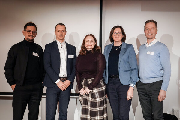 Melanie Peschel von Tracemaker moderiert die Konferenz "Beyond CSRD" der Klimaschutzstiftung Baden-Württemberg